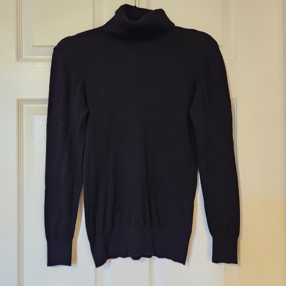 Suzy Shier Women's Classic Black Turtleneck Sweater